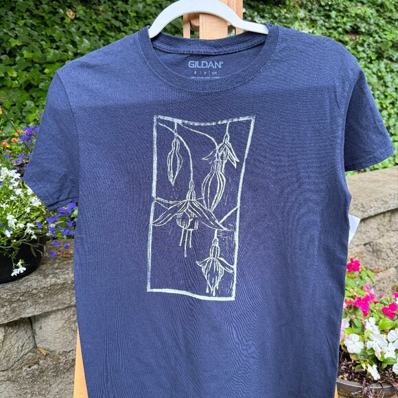 Hand Block Printed Botanical Fuschia T-Shirt – Gildan Blue Cotton Tee (Small) - Picture 2 of 6